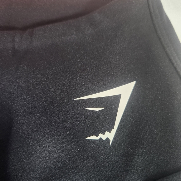 Gymshark Apparel Size XS Orange Crush Top with Jet Black Leggings - Picture 2 of 8